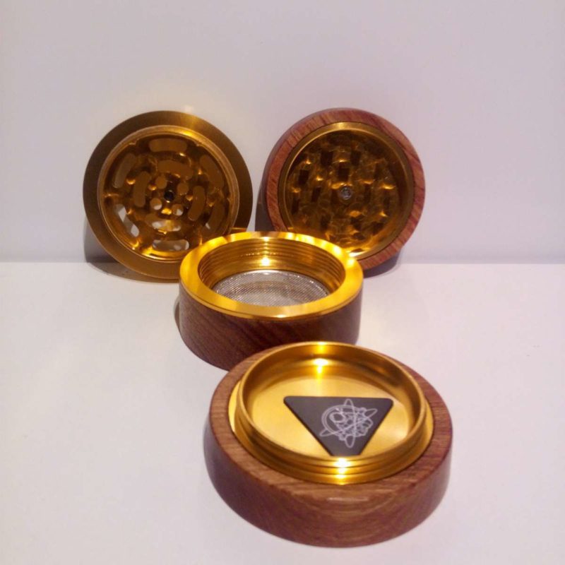 Wood n' Gold grinder